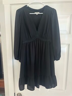 Max Studio Black V-Neck Long Sleeve Mini Dress with Ruffle Hem